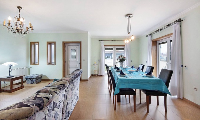 Ilhavo Haus | Ferienhaus "Vivenda Sol E Mar" mit 2 privaten Terrassen, 3 Balkonen und WLAN