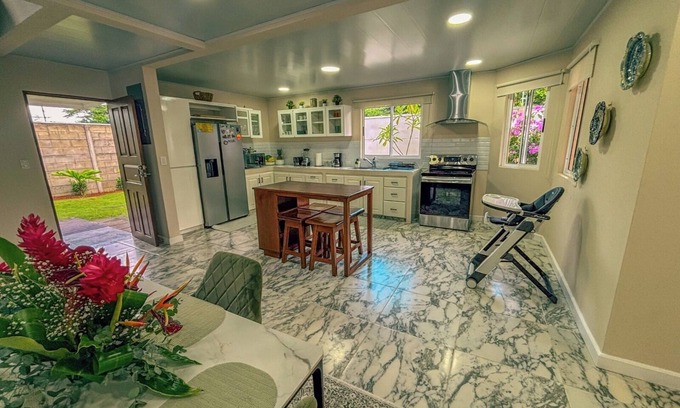 El Cerro Haus | Vacation Home with Pool Quepos