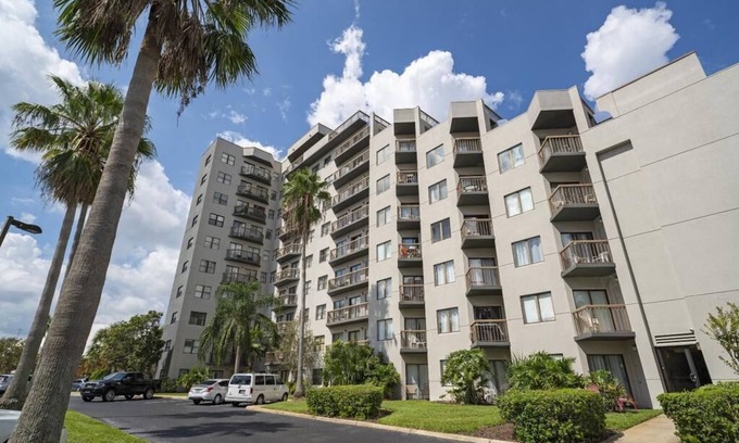 Southwest Orlando Hotel | Vacation Retreat in the Heart of Orlando – Close to Theme Parks