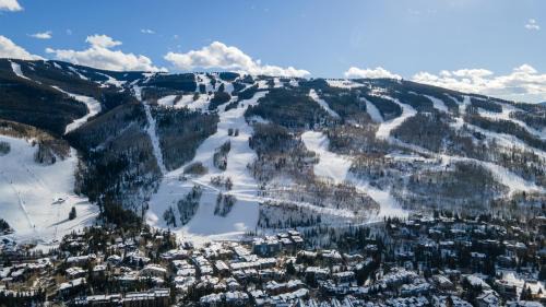 Vail Hotel | Vail 21 - CoralTree Residence Collection