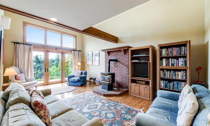 Enumclaw Haus | Valley Green