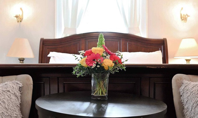 Huntsville Bed & Breakfast | Valley House B and B Huntsville Sprague Suite