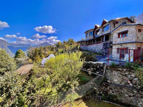 Amritpur Haus | Valley View Cottage