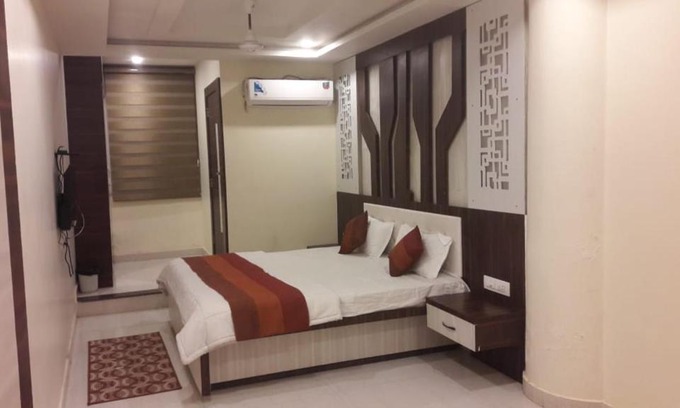 Bhawani Mandi Haus | Vamoose Indraprastha .