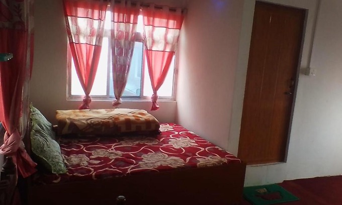 Lepchajagat Haus | Vamoose Tamang