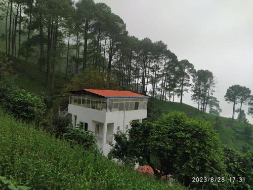 Sirala Haus | VAN MAHAL HIMALAYAS