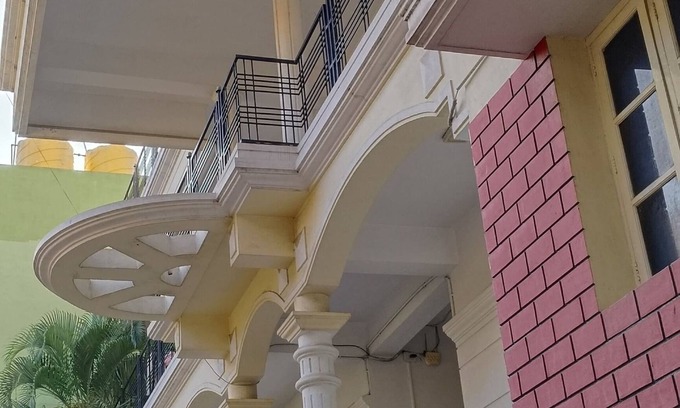 Gokulam Wohnung | VARSHA ENCLAVE WHITE HOUSE