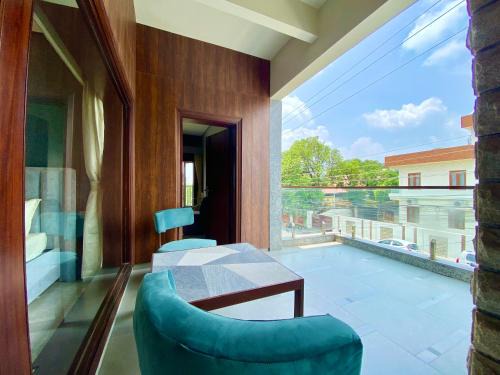 Dehradun Wohnung | Vastu Serene Studio Apartment