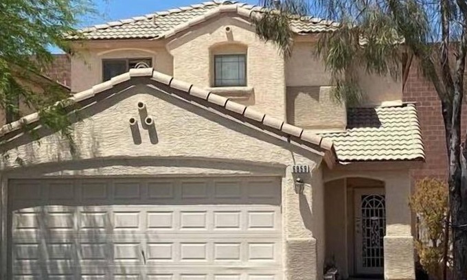 Rhodes Ranch Haus | Vegas Oasis-Wet n Wild, Airport, The Strip, Poker, pool table