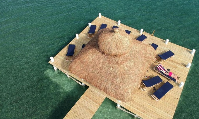 Caye Caulker Haus | VeLento Oceanfront Penthouse #1