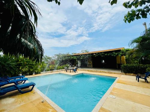 Doradal Haus | Verde Amanecer