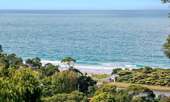 Lorne Haus | Ocean Valley View Lorne