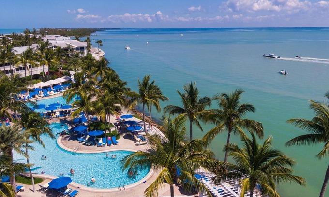 Captiva Resort | Views of the Bay from Large Screened Porch - Steps to Beach, Pool & Restaurants