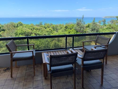 Coffs Harbour Bed & Breakfast | Views & Sounds of the Sea Bed & Breakfast -hosted by Deb