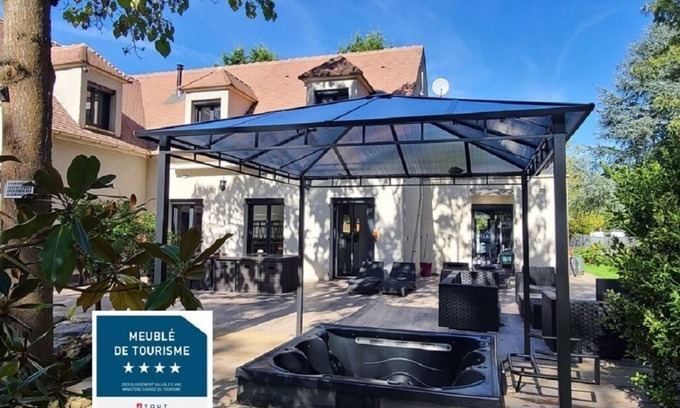 Pontault-Combault Haus | Villa 16pers - 240m2 sur 3800m2 de Jardin - Jaccuzzi 6/7 Places
