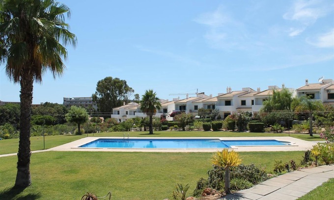 Areias de Sao Joao Haus | Villa 4+1 persons, near beach and Albufeira center, WiFi, BBQ, A/C, swimming pool