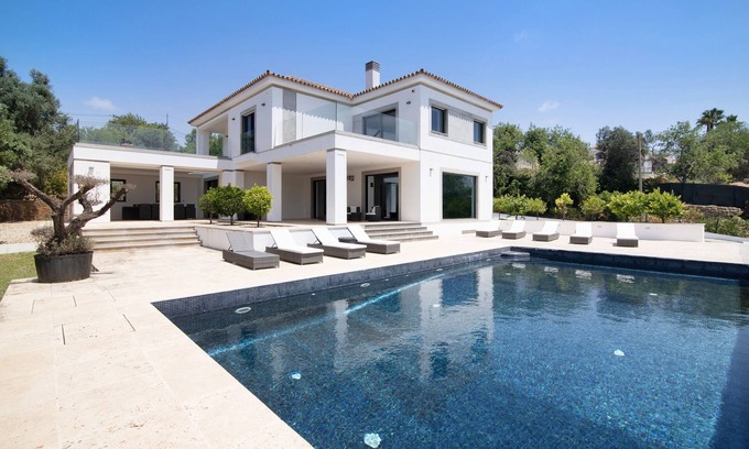 Cerro do Mocho Villa | Villa 'Areeiro' mit privatem Pool, WLAN und Klimaanlage