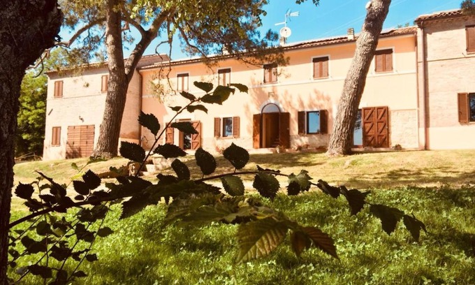 Fano Haus | Villa Brettino- Pesaro mare e cultura - intera struttura con piscina