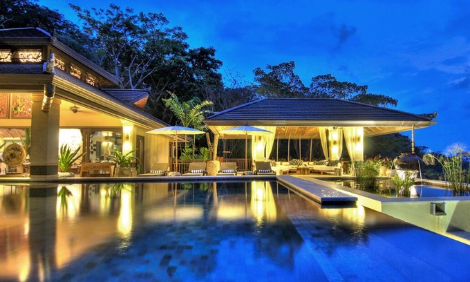 Dominical Haus | Villa de Agua: Luxuriöse balinesische Villa mit Meerblick und 4 Hauptschlafzimmern!