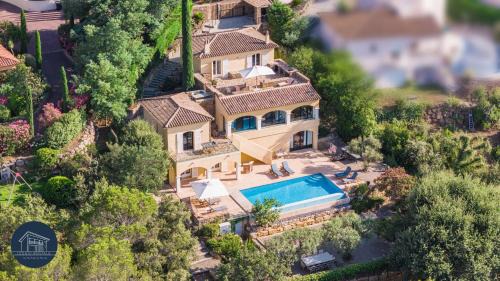 Valescure Villa | Villa familiale avec vue imprenable