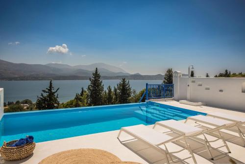 Kefalonia Villa | Villa Giasemi-Iris sunset villas