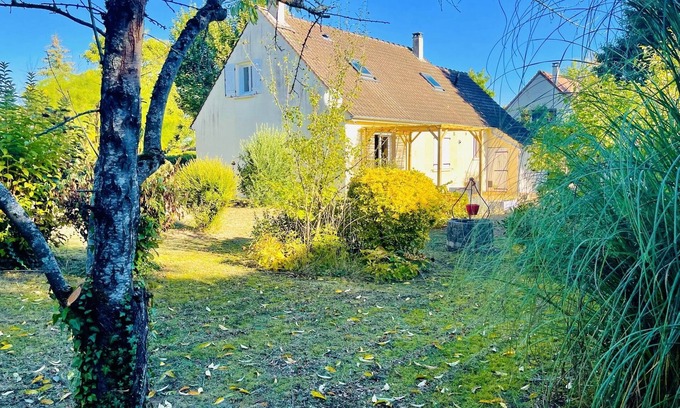 Gressy Villa | Villa Giulia 4**** - 5 Minuten zum Flughafen, 20 Minuten zum Disneyland.