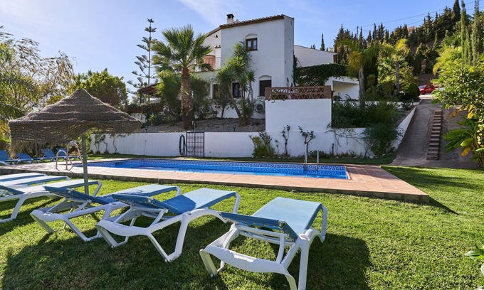 Frigiliana Villa | Villa "Group Villa 14 Pool wifi Air" mit Bergblick, Pool und WLAN