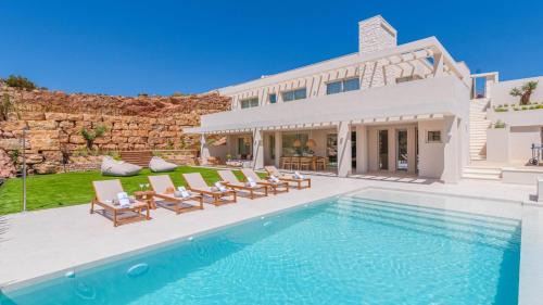 Antequera Haus | Villa Horizon Antequera by Ruralidays