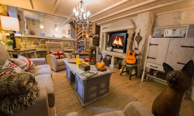 A Lama Villa | Ferienhaus mit Garten in Strandnähe
