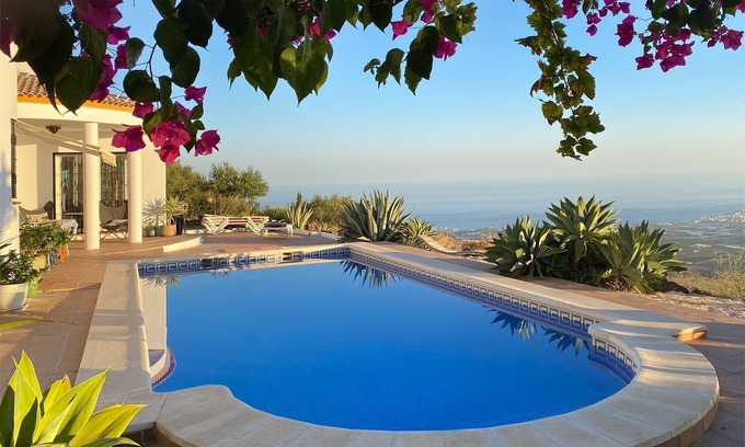 Arenas Villa | Lauschige Villa in Arenas mit privatem Pool