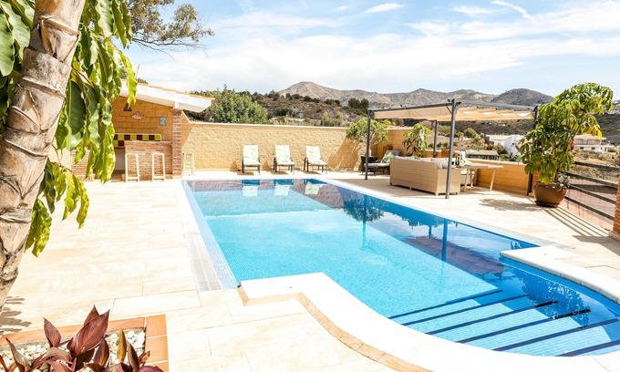 Almunecar Villa | Villa in La Herradura mit privatem Pool und Meerblick