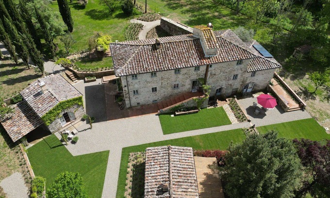Sambuca Villa | Villa in Sambuca mit 7 Schlafzimmern 14 Schlafplätzen