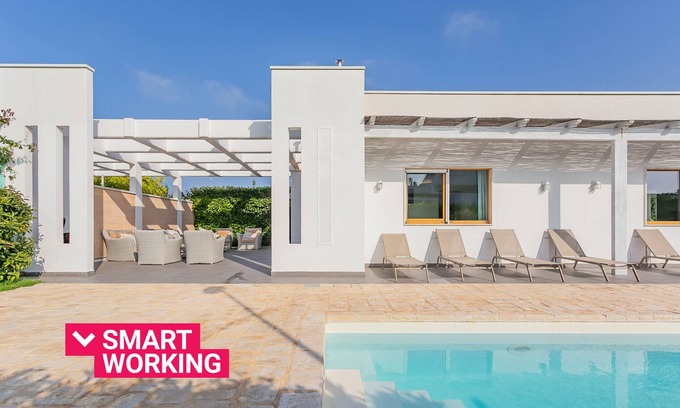 Polignano a Mare Villa | Villa Incanto nel Blu by Wonderful Italy