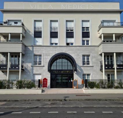 Saint-Cyr-l'Ecole Wohnung | Villa Médicis Versailles Saint-Cyr-l'Ecole