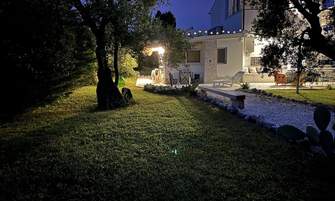 Trani Villa | Villa Méditerranée mit parkplatz