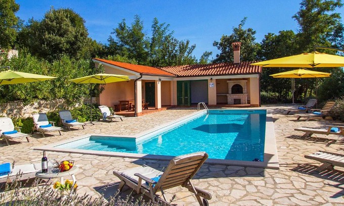 Stanisovi Villa | Villa Marina by Interhome