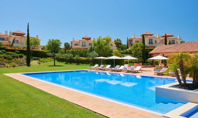 Vila Nova De Cacela Villa | Villa Monte Rei 8 - Drei Schlafzimmer Villa, Schläft 6