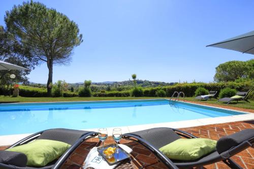 Peccioli Villa | Villa Orsini Peccioli - Villa storica ad uso esclusivo con piscina