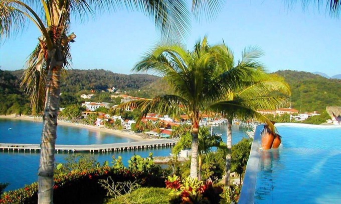 P Chahue Villa | Villa Punta Sta Cruz 3BR