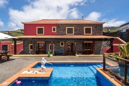Lombada Velha Haus | Villa Roque by An Island Apart