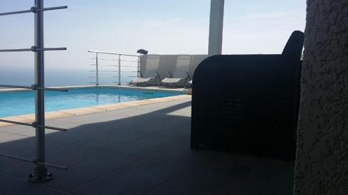 Cerbere Villa | villa standing vue mer 180° clim.pisc.