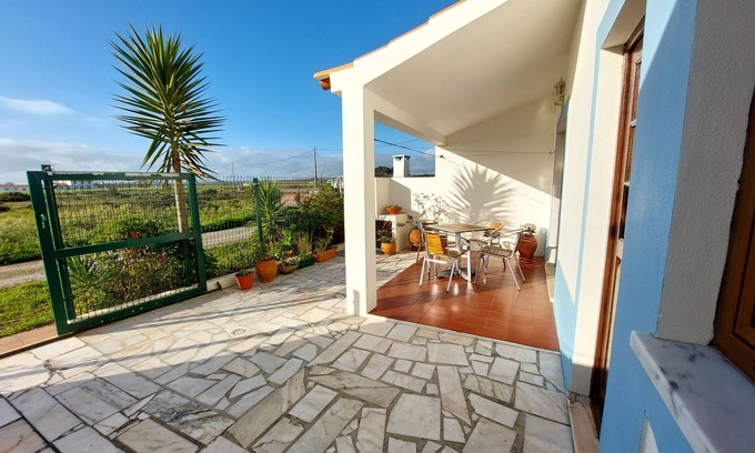 Vila Nova de Milfontes Haus | Villa with sea and countryside views, 150 meters from the sea
