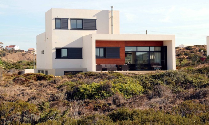 Carrapateira Villa | VILLA MIT BLICK AUF STRAND BORDEIRA
