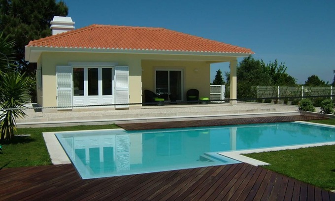 Meco Haus | Villa mit Pool in der Nähe von Strände