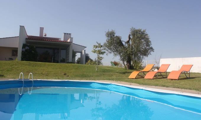 Leiria Villa | Villa mit Privatsphäre und in der Nähe von Stränden, privatem Pool und großem Garten
