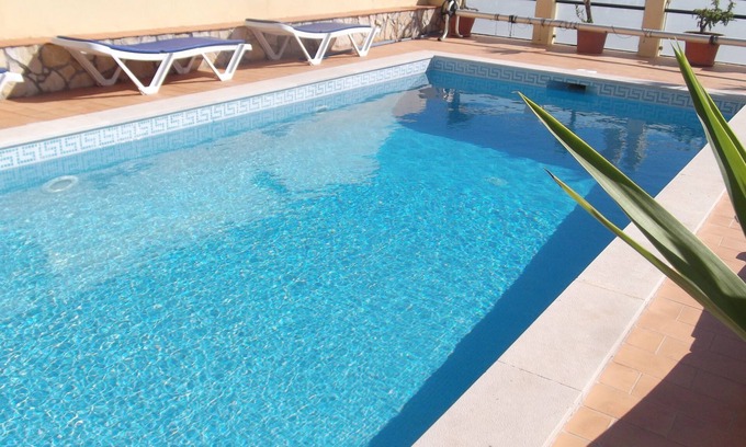 Urbanizacao dos Calicos Haus | Villa mit privatem Pool in der Nähe des Zentrums und des Strandes