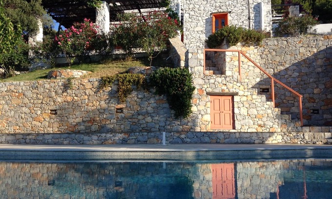 Atsitsa Haus | Ferienhaus mit Salzwasser-Pool und eigenem Strand in traumhafter ruhiger Lage