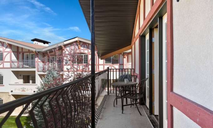 Zermatt Villa | Villas at Zermatt Resort - Condos