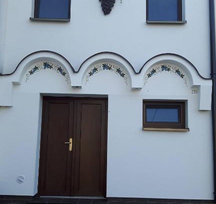 Mutenice Haus | Vinný sklípek Na Spojovací