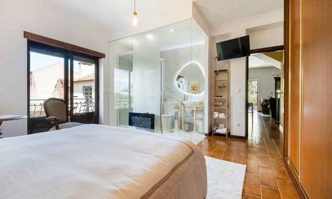 Figueiro dos Vinhos Wohnung | Vintage Charm Meets Modern Comfort